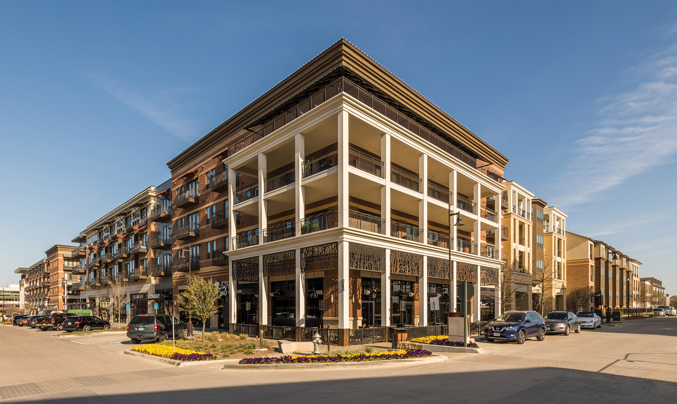 The Kelton at Clearfork: Fort Worth, TX  WDG Architecture. Planning.  Interiors.